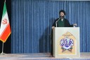 امام  جمعه ی شهرستان شوش گفت : سیاستمداران کل دنیا در مقابل آمریکا ذلیلند ؛ اما یک سیاستمدار قهار است که با مشت به سینه ی آمریکا می کوبد اونم رهبر ایران است